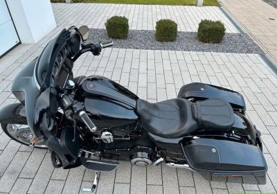 2015-harley-davidson-street-glide-cvo-98-563268-1