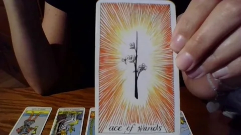 Lectura Del Tarot En Linea