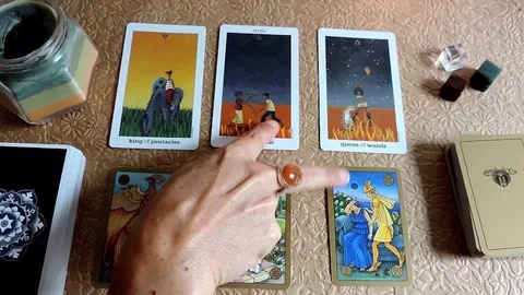 Enfemenino Tarot