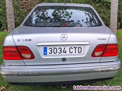 Mercedes 300 diesel clase E modelo Elegance