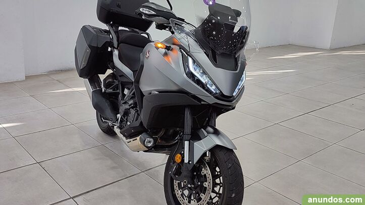 Honda NT 1100 DCT