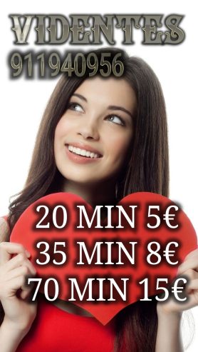 Tarot y videntes 35 minutos 8€