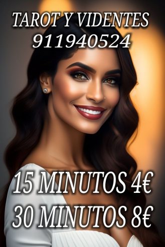 Tarot y videntes 15 minutos 4 €