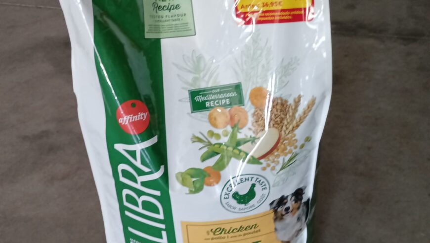 Libra de pollo perro adulto